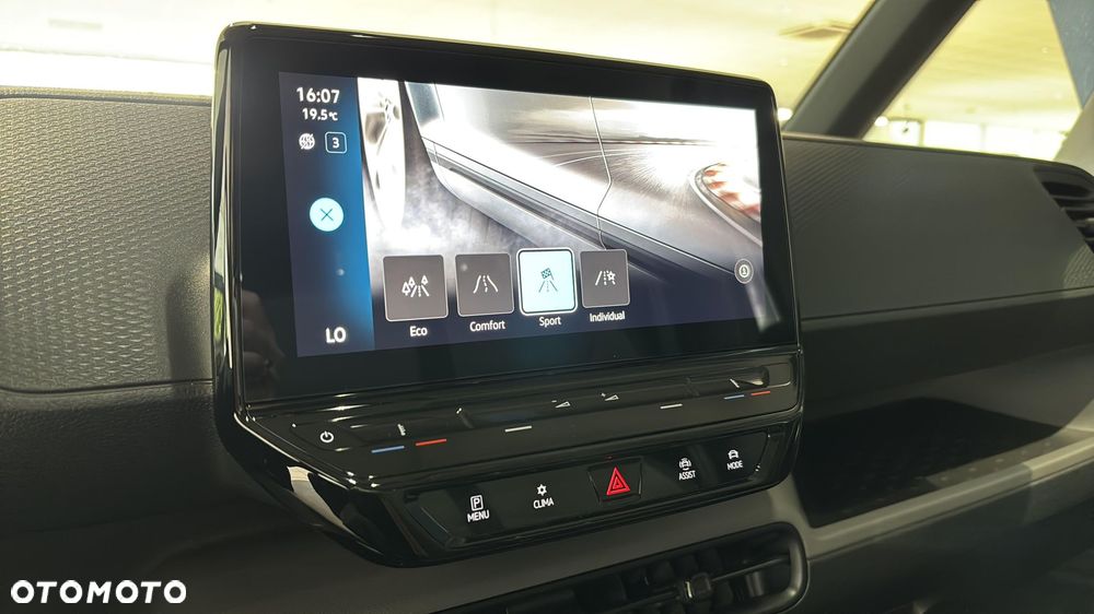 Volkswagen ID. Buzz 82kWh Pro - 24