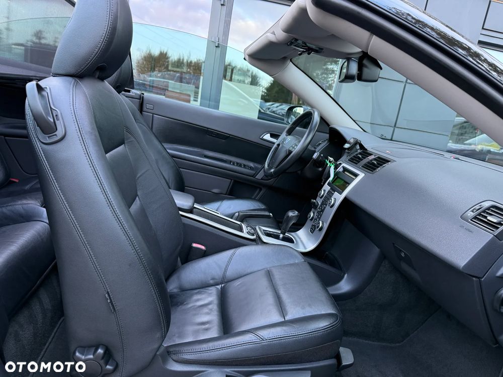 Volvo C70 D5 Kinetic - 25