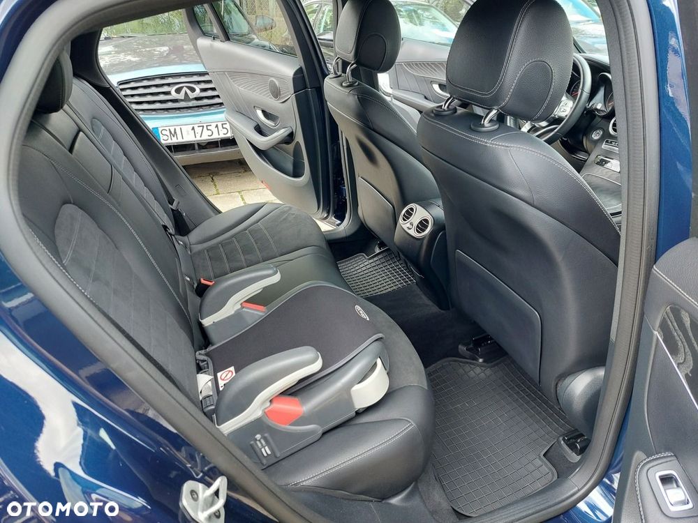 Mercedes-Benz GLC - 16