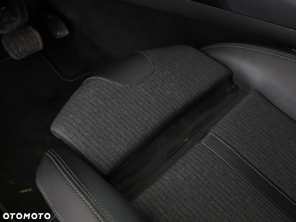 Peugeot 508 1.6 PureTech HYbrid PHEV Allure Pack S&S EAT8 - 41