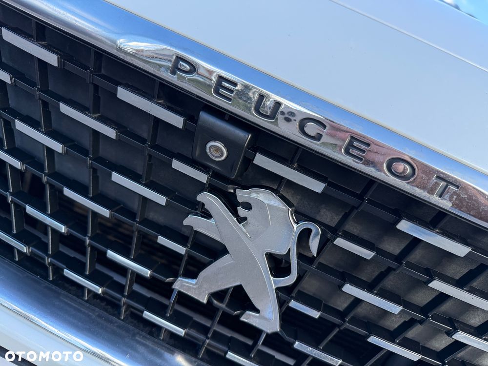 Peugeot 5008 BlueHDi 130 EAT8 Allure - 12
