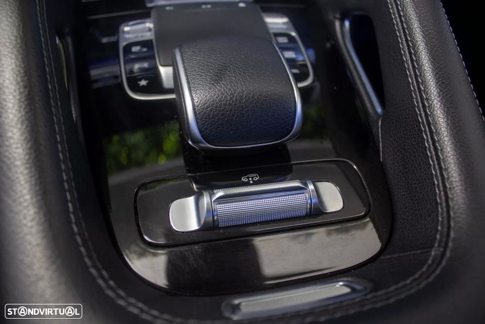 Mercedes-Benz GLE 300 d 4Matic - 22