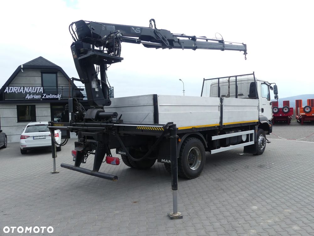 MAN TGM 18.330 / 4x4 / MANUAL / HDS HIAB 122-2 DUO / - 4