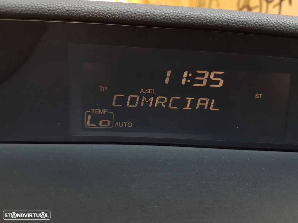 Honda Civic 1.8 Sport - 48