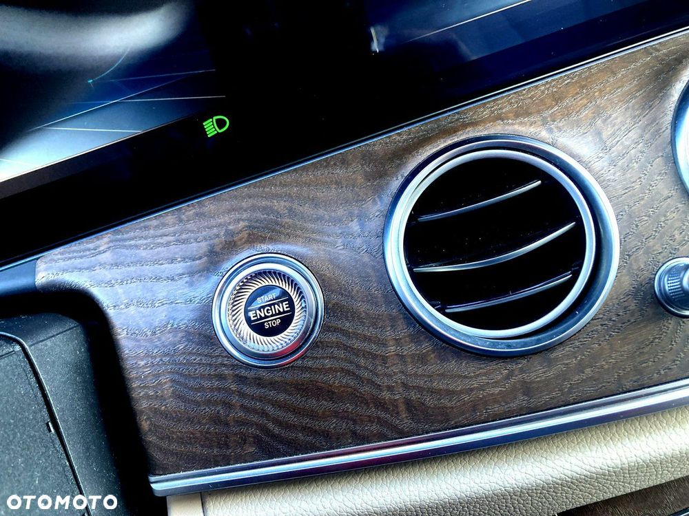 Mercedes-Benz Klasa E - 34