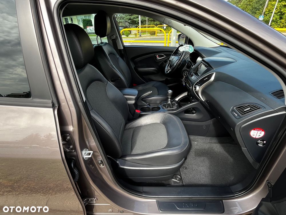 Hyundai ix35 1.7 CRDi 2WD UEFA EURO 2012 Edition - 21