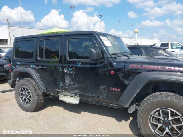 Jeep Wrangler - 10
