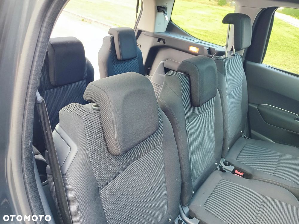 Peugeot 5008 120 VTi Premium - 35