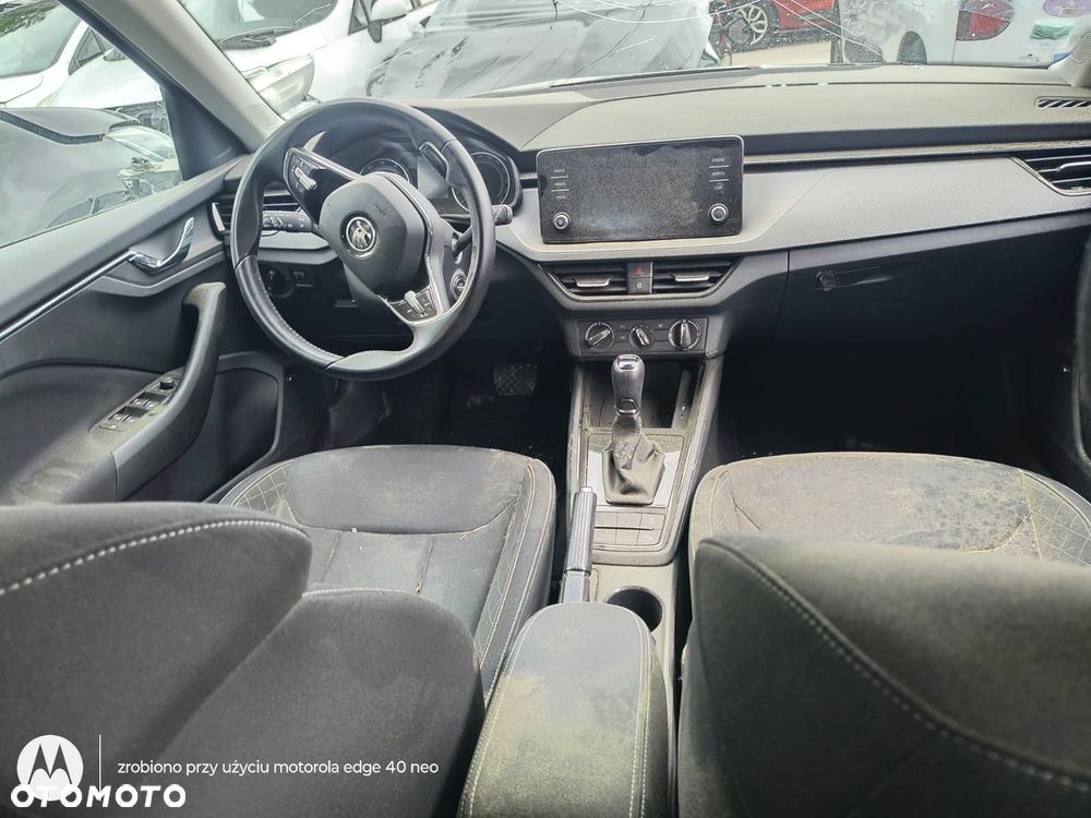 Skoda Kamiq 1.0 TSI DSG Active - 8