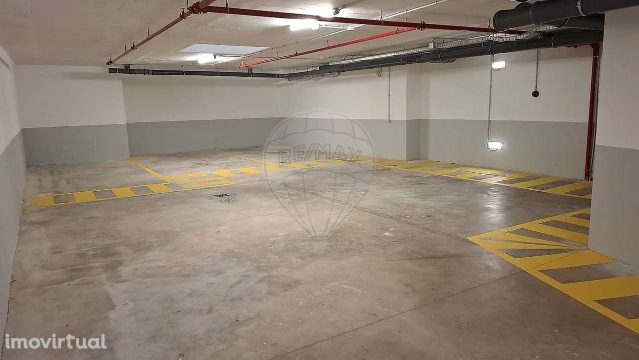 Garagem  para arrendamento - Grande imagem: 5/9