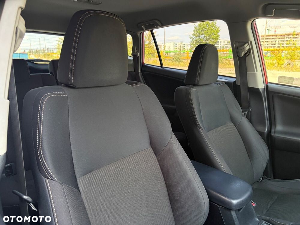Toyota RAV4 2.0 D-4D Premium 4x2 - 15