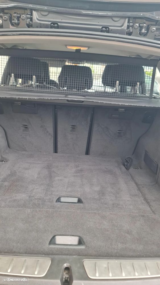 BMW 318 Gran Turismo d Sport Line - 16