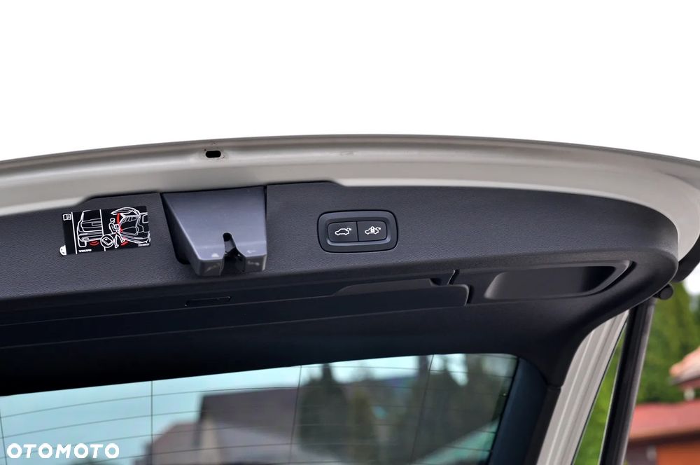 Volvo V60 2021