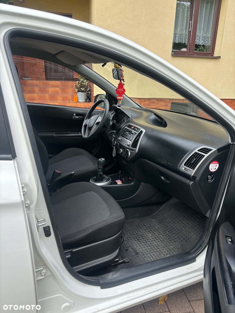 Hyundai i20 1.1 CRDi Style - 7