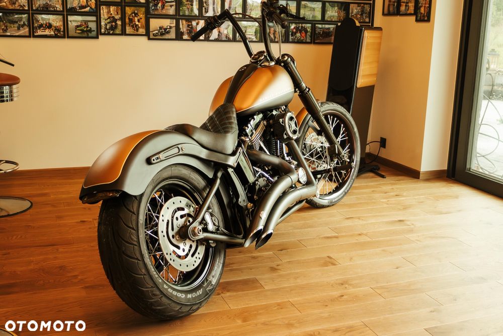 Harley-Davidson Softail Blackline - 5