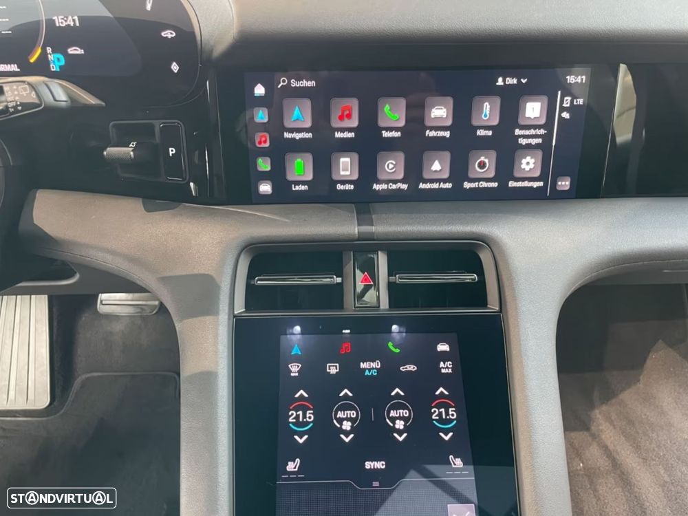 Porsche Taycan Sport Turismo - 13