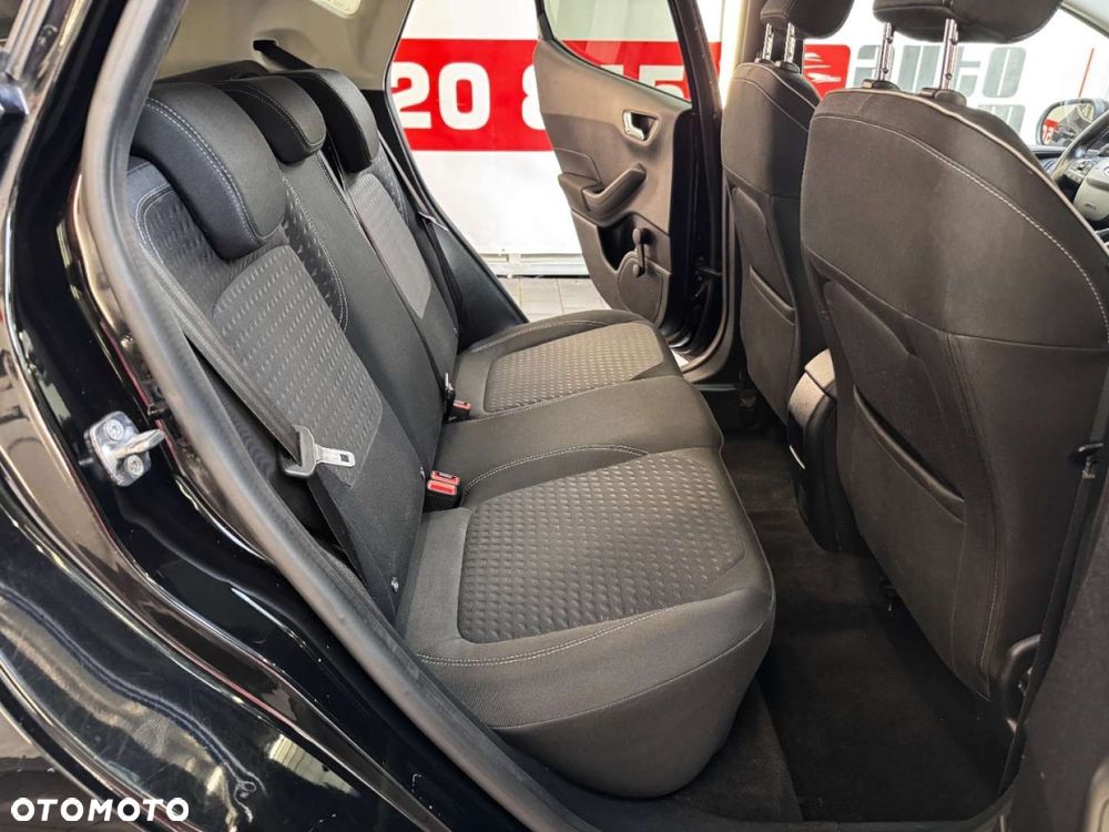 Ford Fiesta - 40