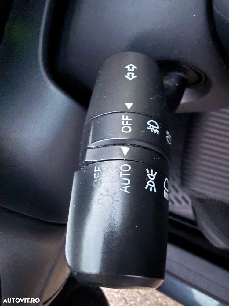 Mazda 3 SKYACTIV-G 120 Center-Line - 16