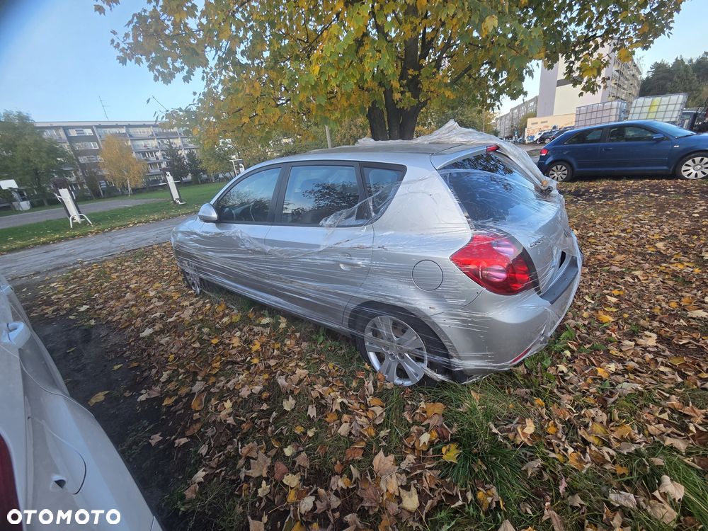 Kia Ceed - 3