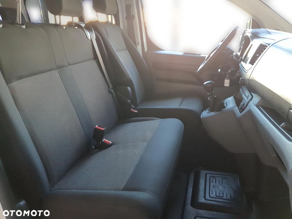 Toyota proace - 24