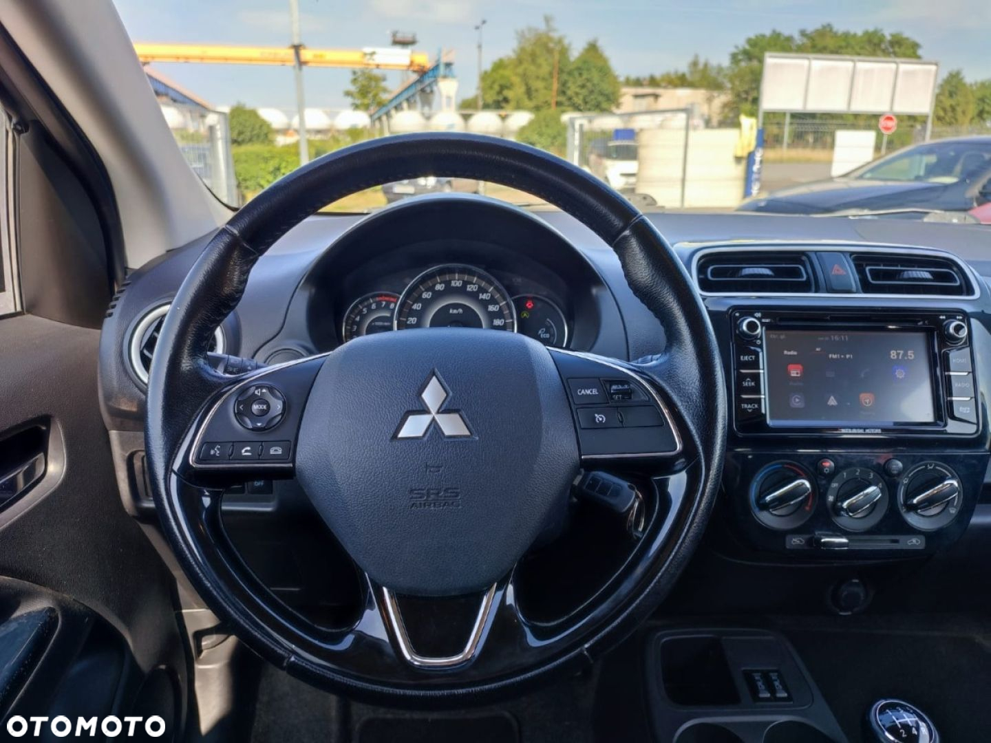 Mitsubishi Space Star - 6