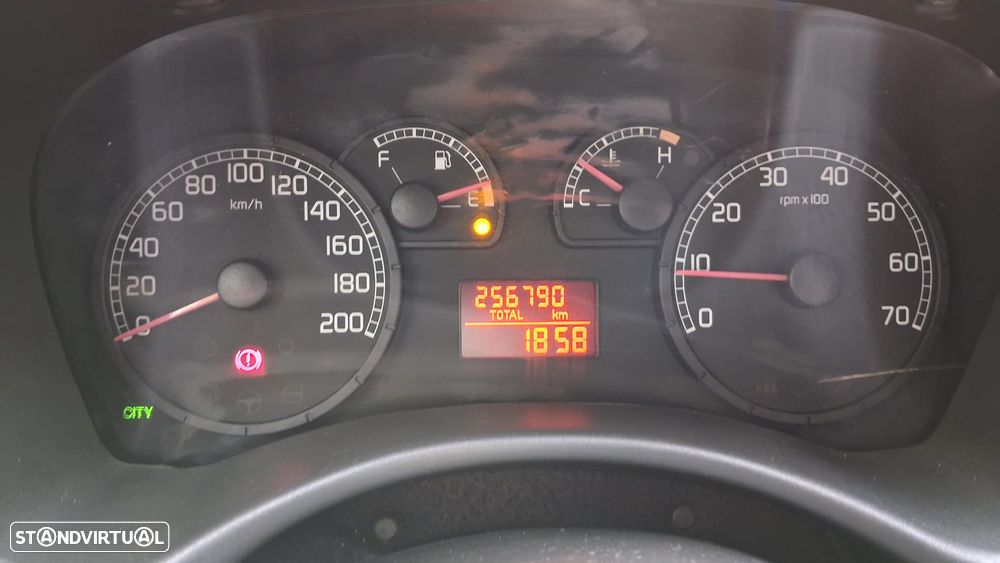 Fiat Punto 1.3 (JTD) Multijet Dynamic - 10