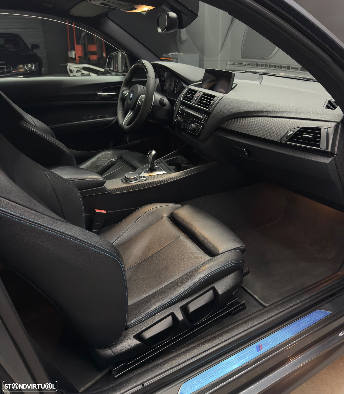 BMW M2 Auto - 13
