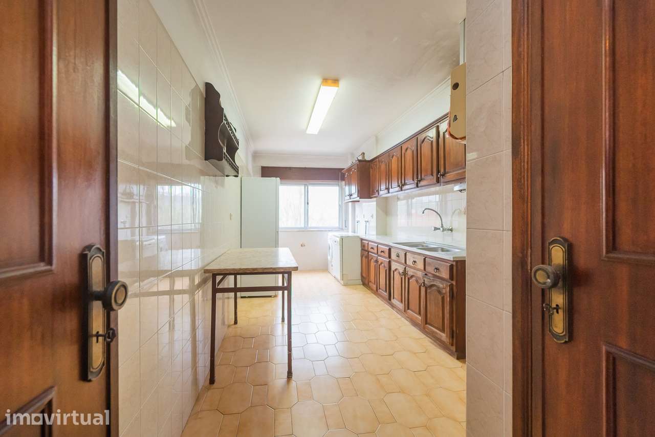 Apartamento T3 Venda em Massamá e Monte Abraão,Sintra - Grande imagem: 3/46