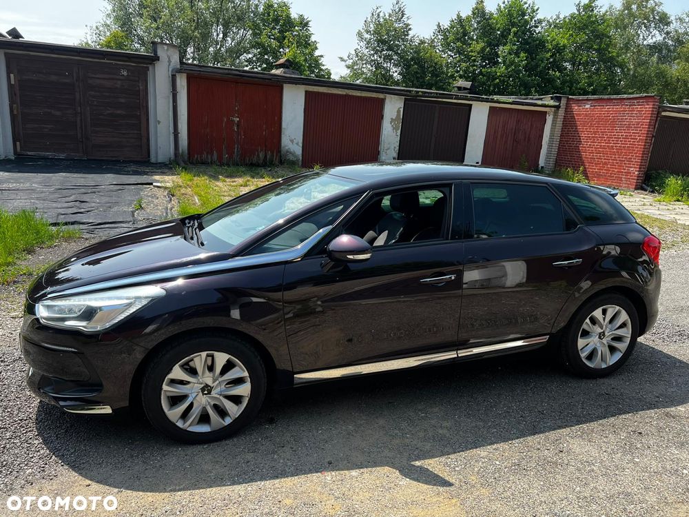 Citroën DS5 2.0 BlueHDi SoChic - 2