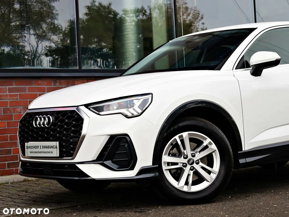 Audi Q3 Sportback - 14