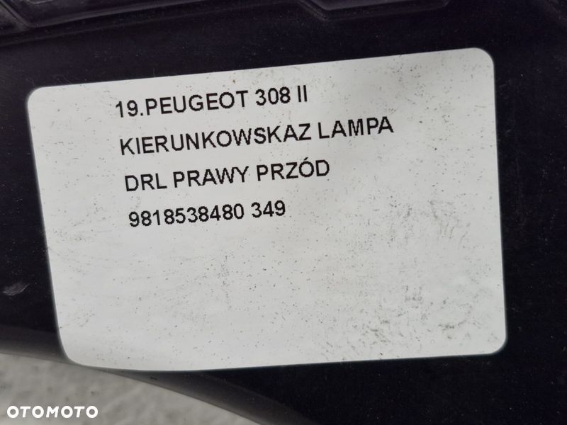 PEUGEOT 308 II 2 KIERUNKOWSKAZ LAMPA DRL PRAWY PRZÓD 9818538480 - 12