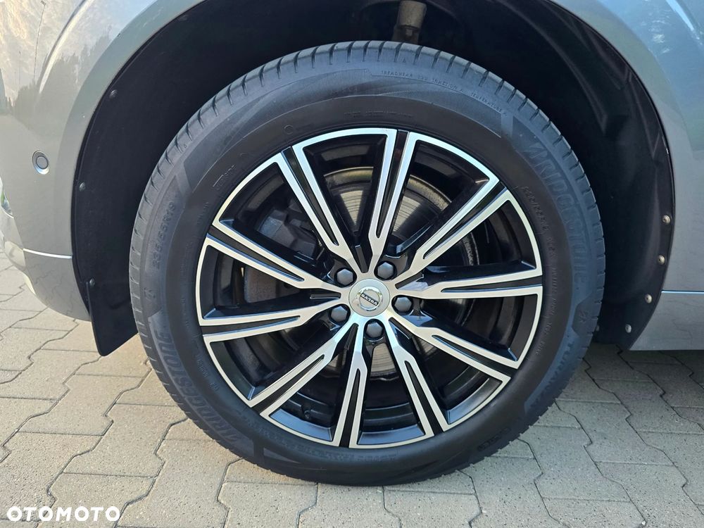 Volvo XC 60 B4 D Inscription - 40