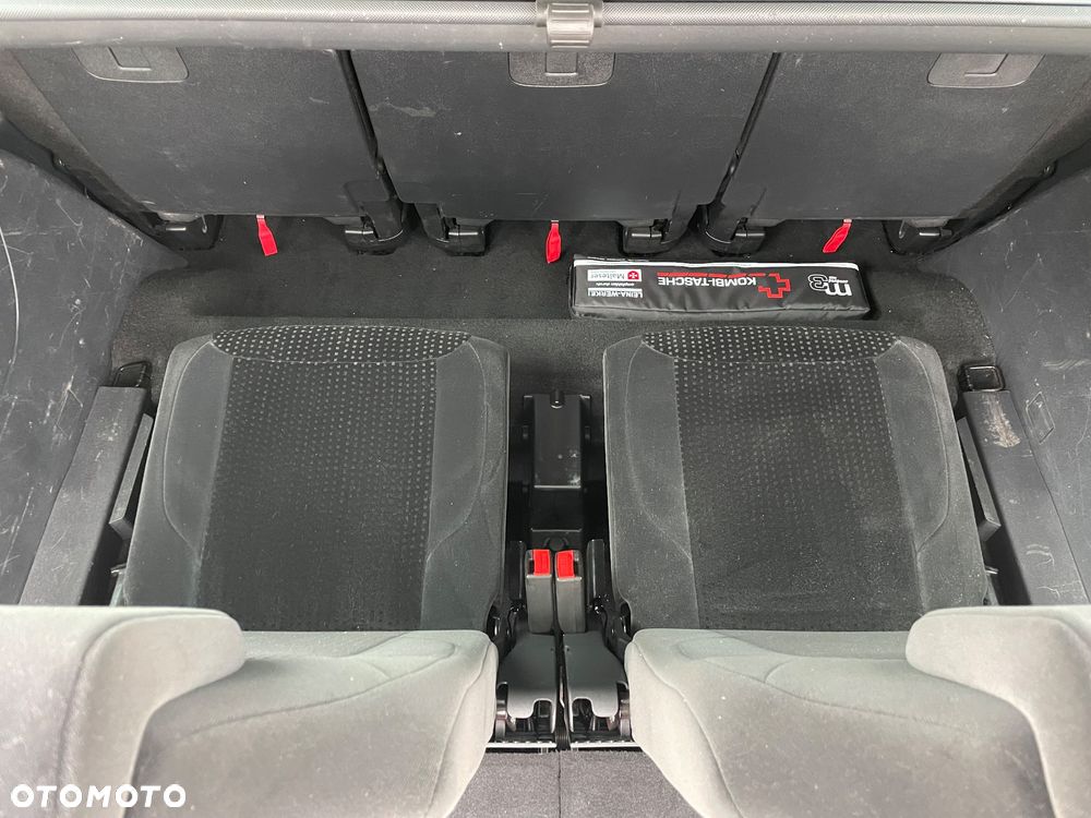 Citroën C4 Grand Picasso 2.0 HDi FAP 7-Sitzer ESG6 Exclusive - 15