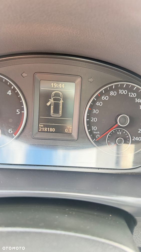 Volkswagen Touran 2.0 TDI DPF Comfortline DSG - 7