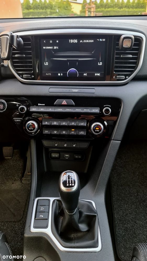 Kia Sportage 1.6 GDI Black Edition 2WD - 13