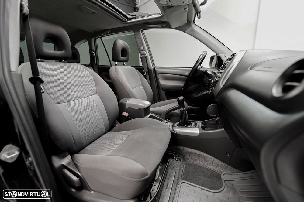 Toyota RAV4 2.0 D-4D Pack 2 - 4