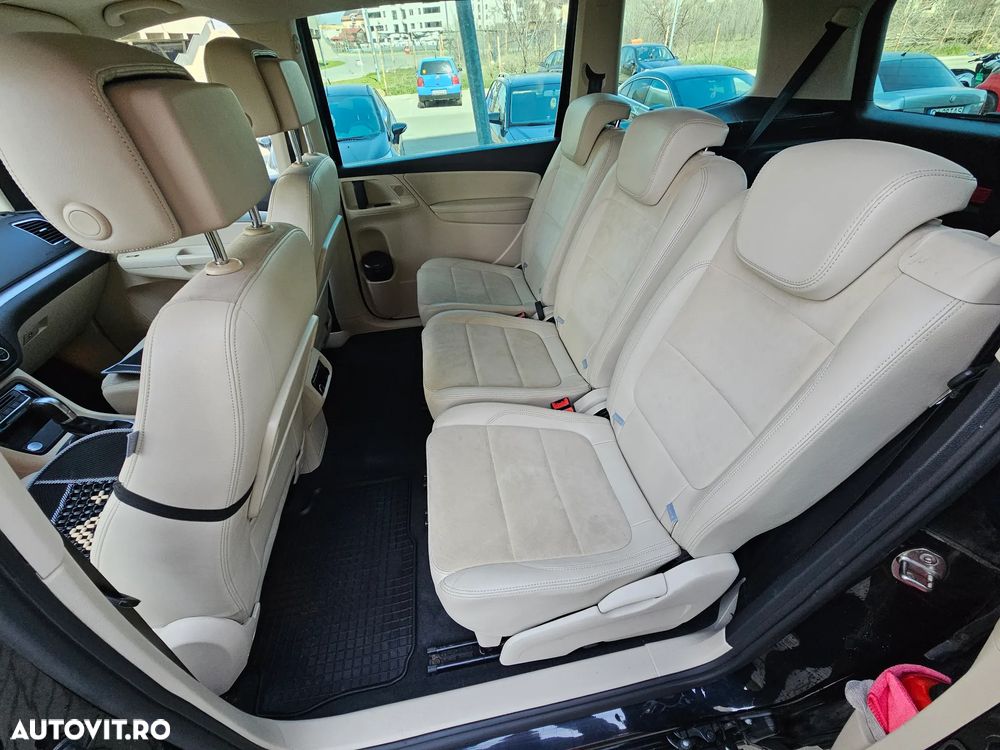 Volkswagen Sharan 2.0 TDI DSG BlueMotion Technology Highline - 5