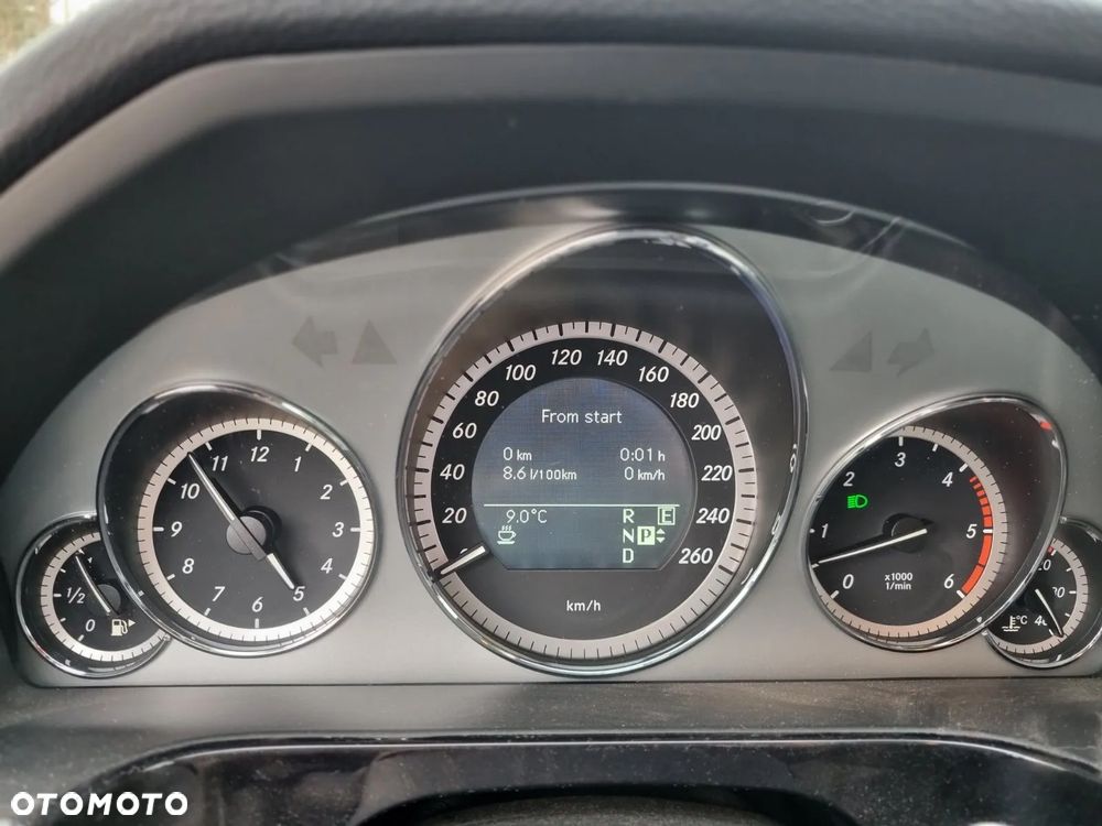 Mercedes-Benz Klasa E 350 CDI 4-Matic BlueEff Avantgarde - 19