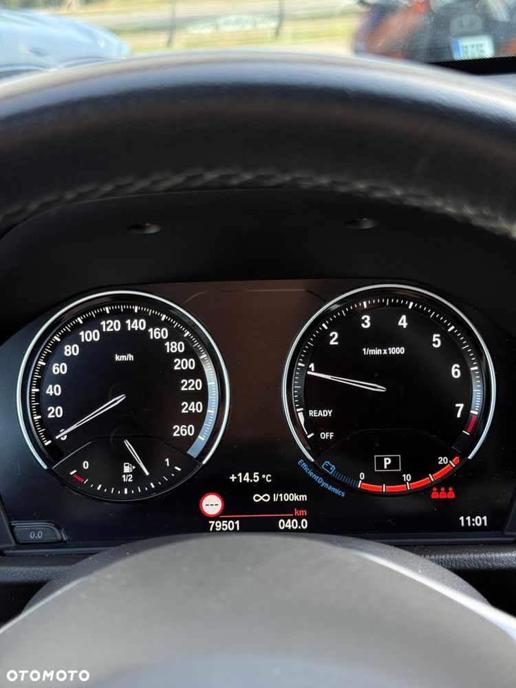 BMW X1 sDrive18i xLine - 13