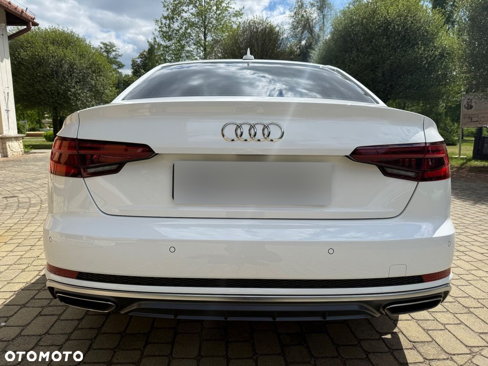 Audi A4 35 TFSI Sport S tronic - 19