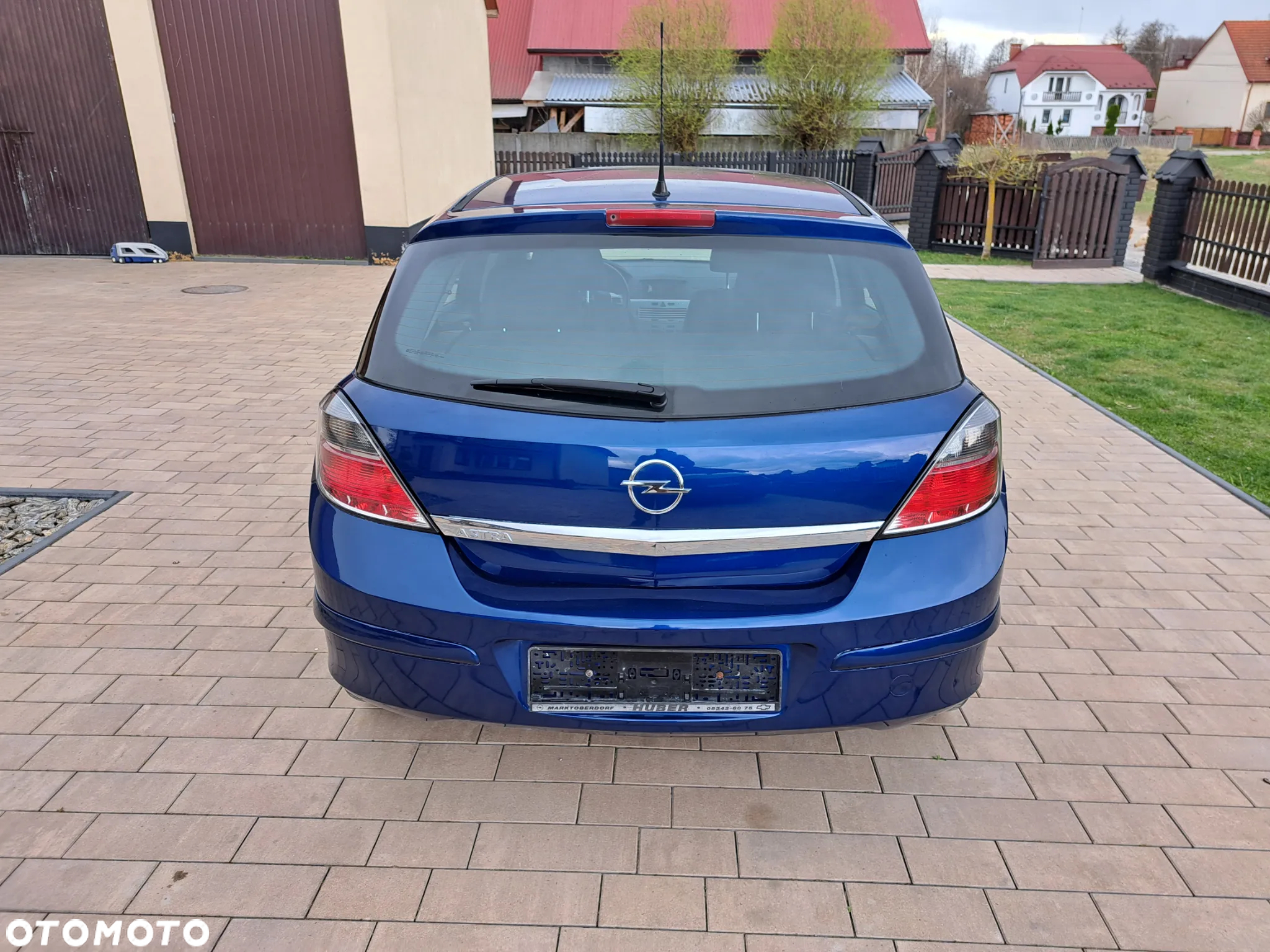 Opel Astra 1.6 150 Jahre - 5