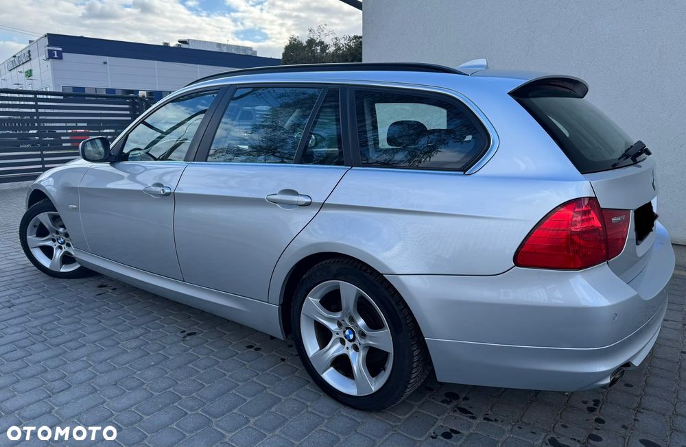 BMW Seria 3 318d DPF Edition Sport - 5