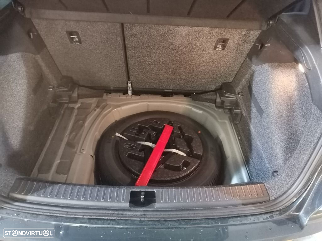 SEAT Arona 1.0 TSI FR - 21