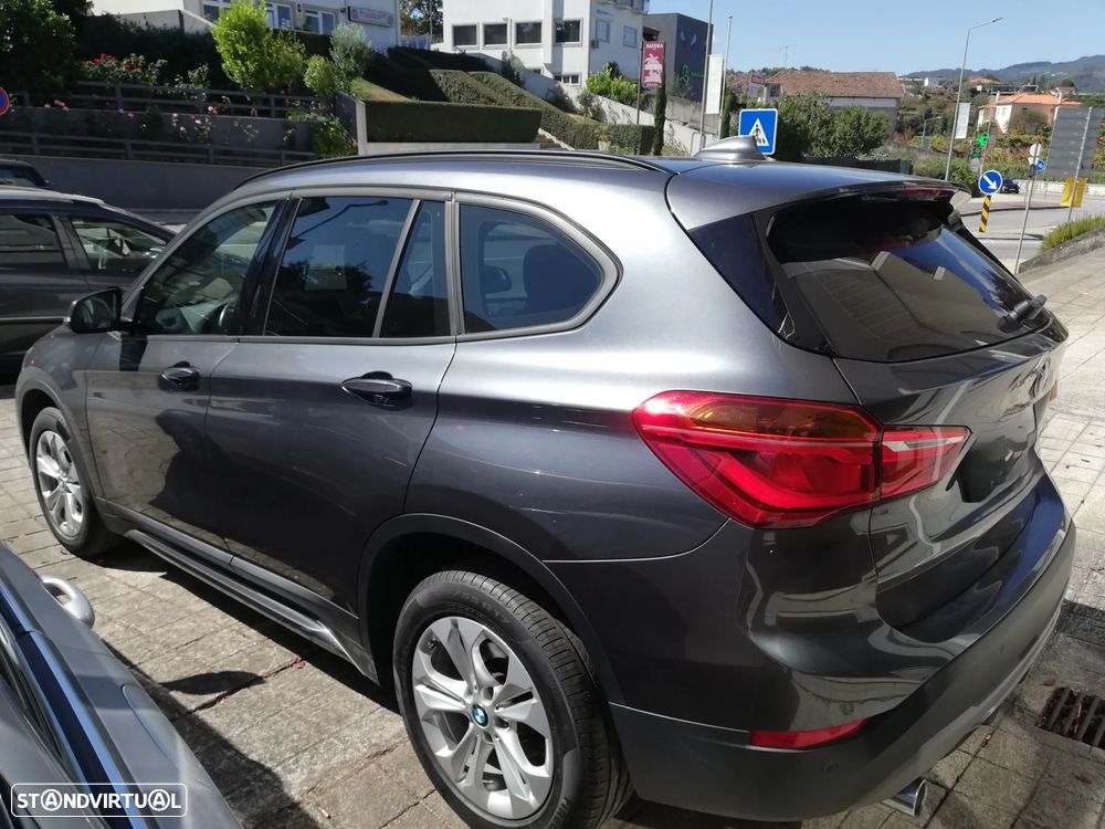 BMW X1 18 d sDrive Line Sport - 5