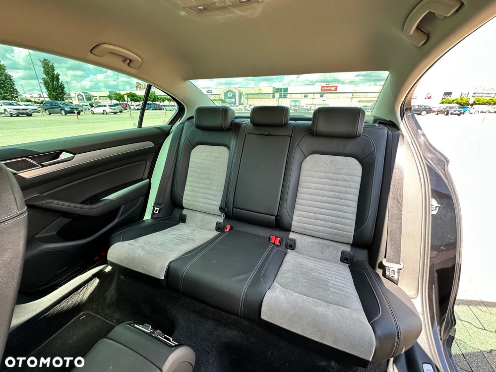 Volkswagen Passat 2.0 TDI BMT Highline DSG - 10