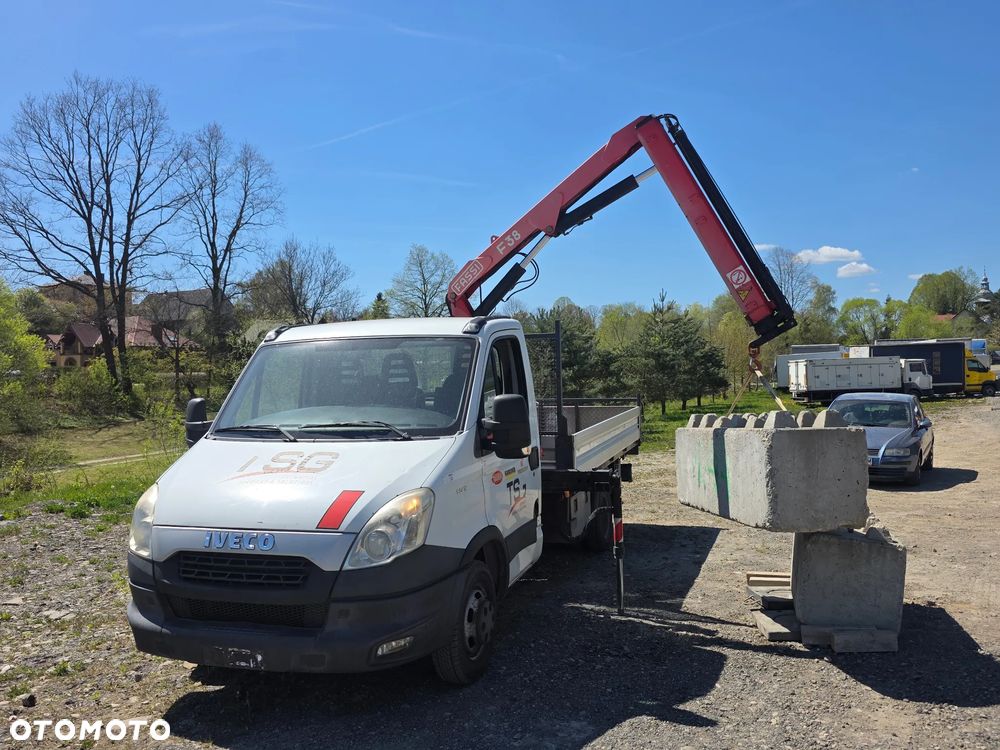 Iveco Daily 35c-15 50c-15 Skrzynia 3.60 M + HDS  1.8 Tony ! Bez Korozji  ! Z Włoch  ! - 10