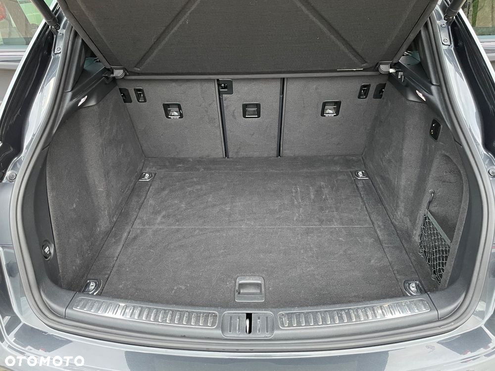 Porsche Macan - 38