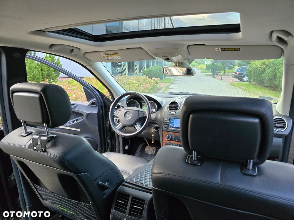 Mercedes-Benz ML 350 4-Matic - 16