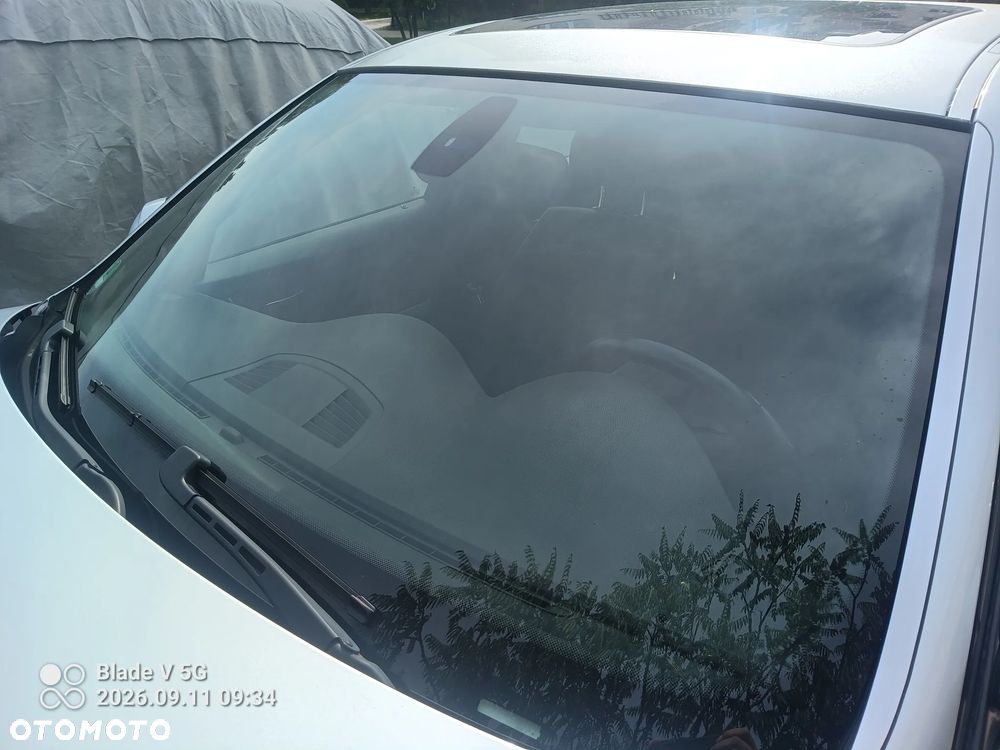BMW Seria 3 318i Edition Exclusive - 9
