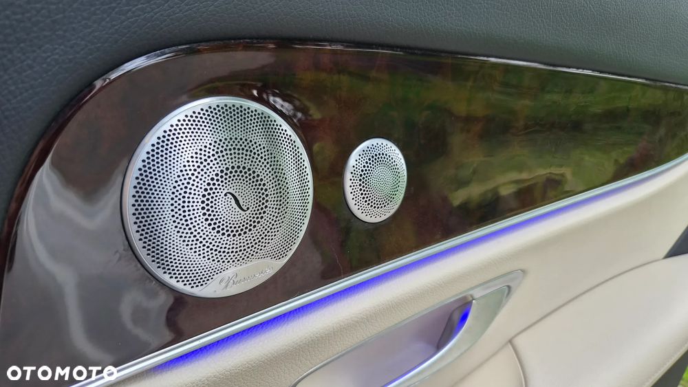 Mercedes-Benz Klasa E - 10